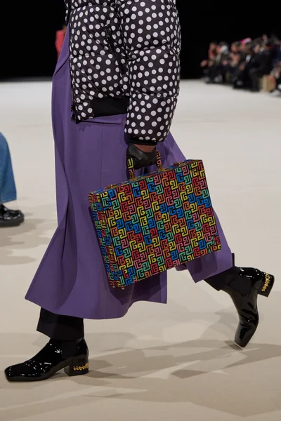 Look 62